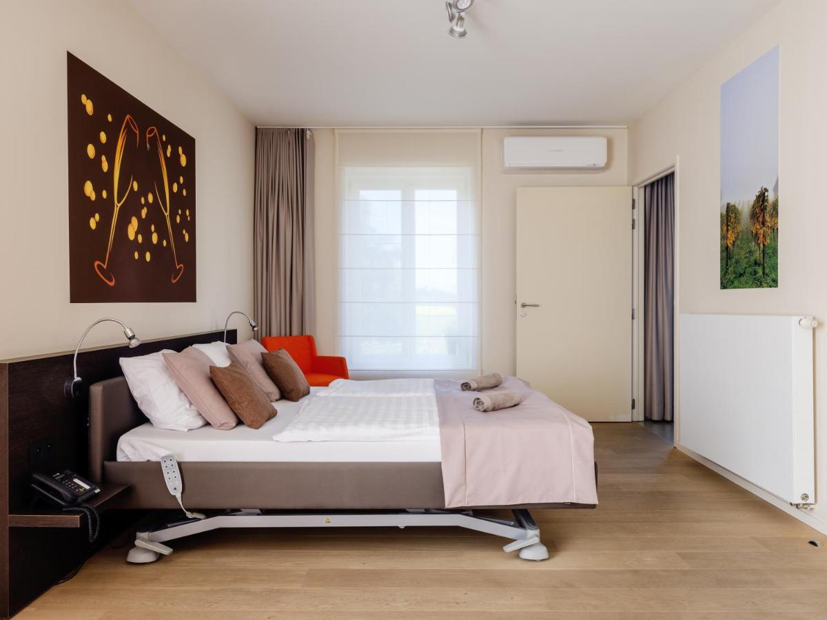 Hotel L'O De Vie Sint-Truiden Zewnętrze zdjęcie